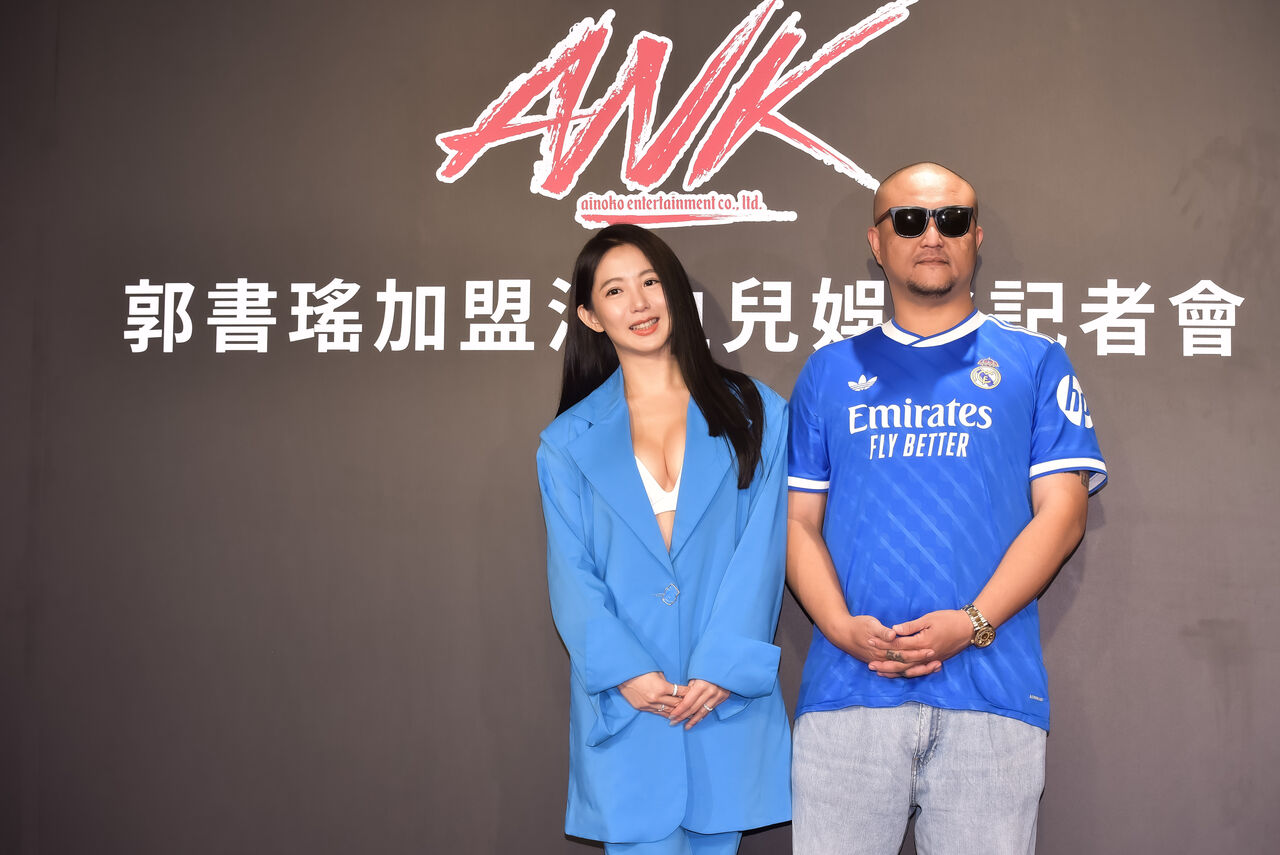 ▲▼郭書瑤加盟混血兒娛樂記者會。（圖／混血兒娛樂提供）