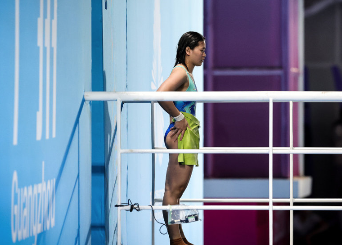 走樓梯都痛！「全紅嬋」渾身是傷出賽　醫嘆：她有癱瘓風險