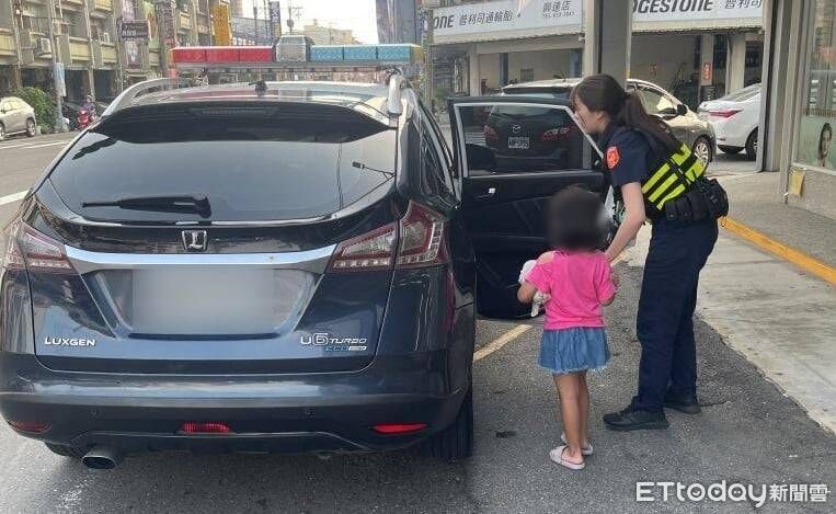 5歲女童想找阿嬤獨自出門迷路 虎尾警溫柔守護助祖孫團圓