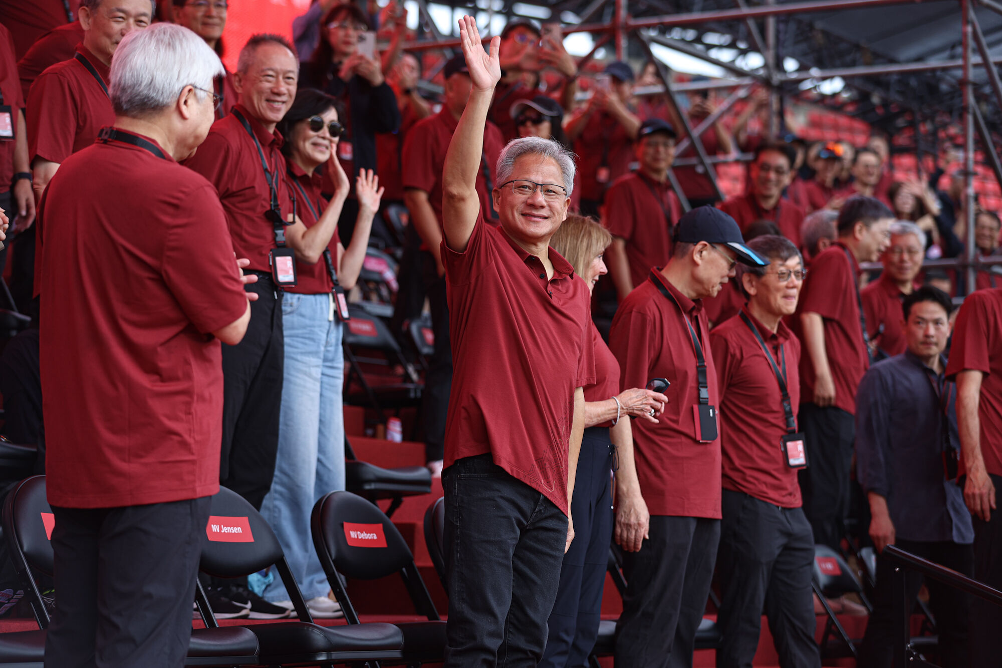 ▲輝達創辦人黃仁勳出席台積電運動會。（圖／記者林敬旻攝）