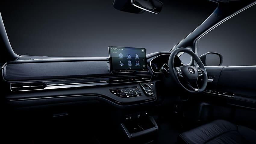 ▲日規推出新年式HONDA Odyssey，外觀升級黑化。（圖／翻攝自HONDA）