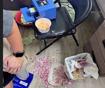 檳榔攤掩護兄弟聯手製毒...女朋友也來幫忙　專賣8+9下場曝