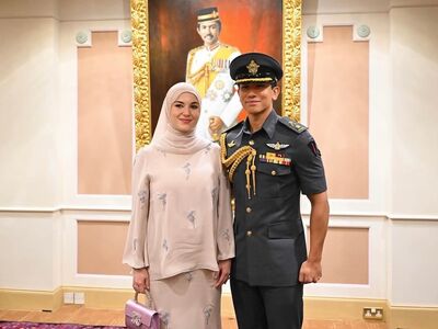 「亞洲最帥王子」晉升中校　汶萊王子妃挺孕肚甜蜜觀禮
