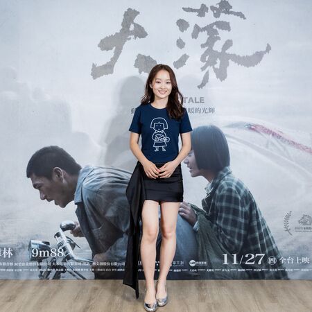 ▲電影《大濛》（左起）監製葉如芬、主演9m88、柯煒林、方郁婷與導演陳玉勳一同暢聊拍攝點滴。（圖／華文創提供）