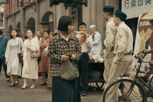 ▲電影《大濛》（左起）監製葉如芬、主演9m88、柯煒林、方郁婷與導演陳玉勳一同暢聊拍攝點滴。（圖／華文創提供）