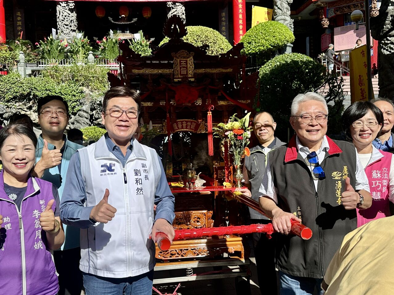 赴蘆洲湧蓮寺、林口頂福巖參拜　劉和然祈願新北合境平安
