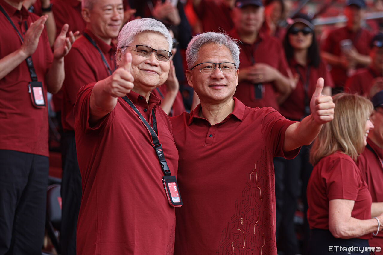 ▲魏哲家董事長陪同輝達創辦人黃仁勳出席台積電運動會。（圖／記者林敬旻攝）