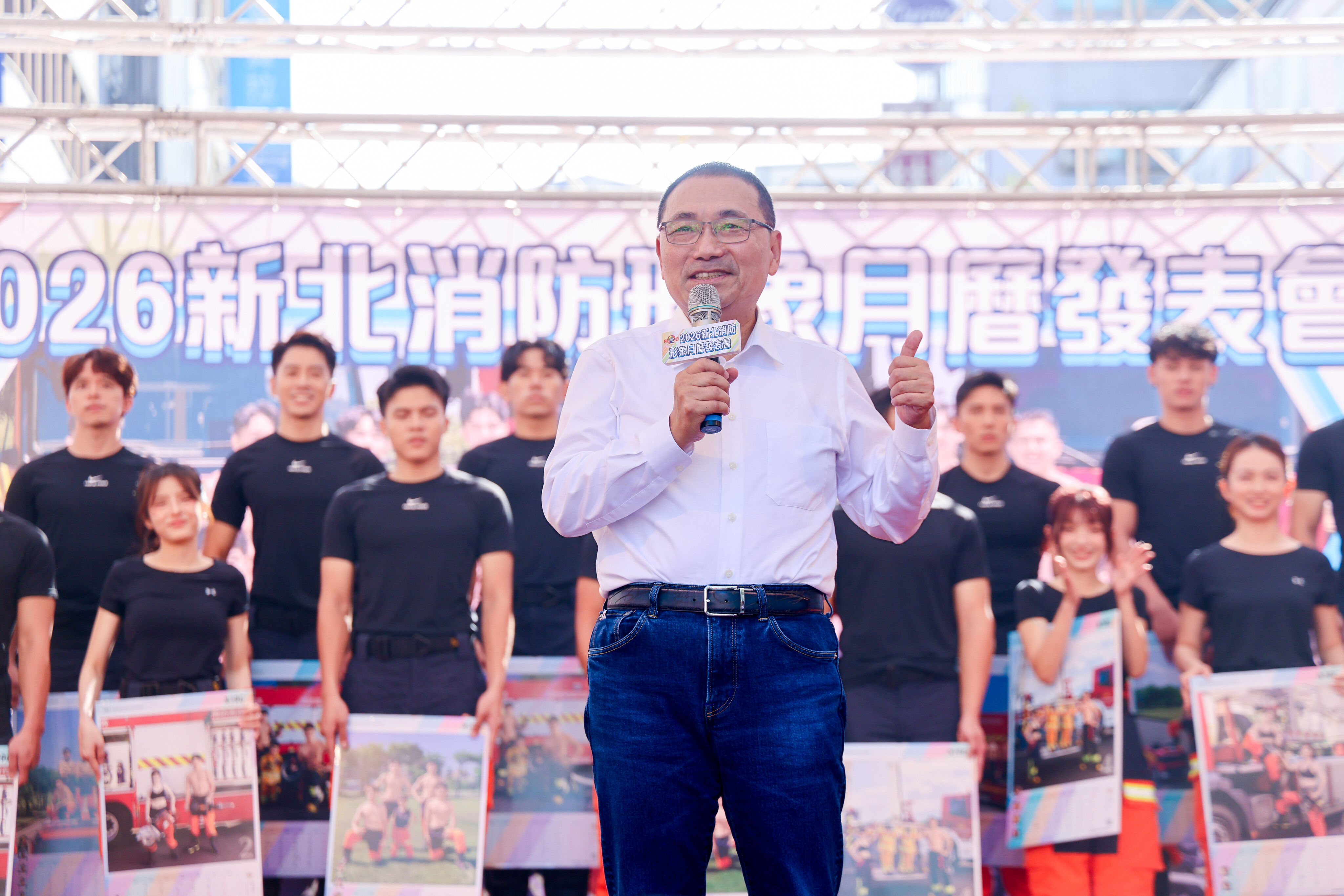 ▲2026新北消防形象月曆亮相。（圖／新北市新聞局提供）