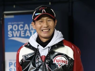 LG雙子廉京燁3年6380萬續約　創韓職歷代教頭最高薪