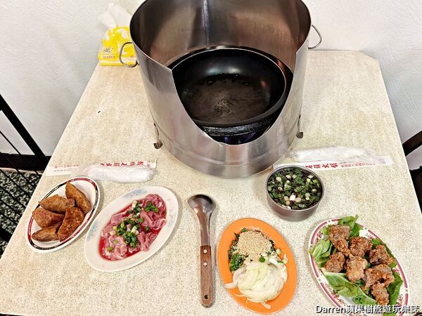 ▲▼鄰近大溪老街「韓鄉石頭火鍋」期間限定餐廳推薦。（圖／部落客DARREN提供）