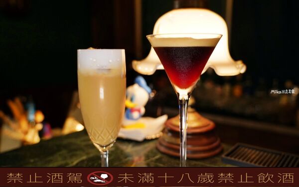 ▲▼金門「隱室．微光」咖啡館！夜間限定每周只營業三天，隱藏版古厝咖啡館、微醺調酒茶香入味搭配大人味甜點。（圖／部落客Mika提供）