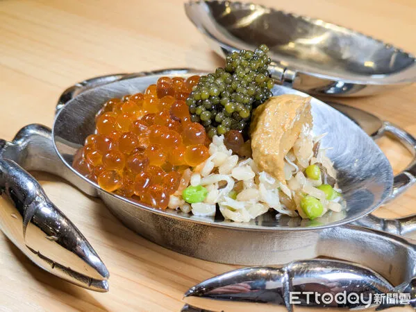 ▲壽司芳大閘蟹套餐。（圖／記者黃士原攝）