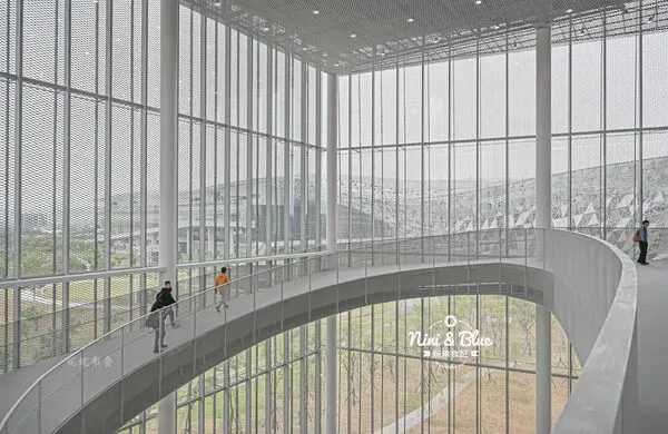 ▲▼「台中綠美圖」台灣首座結合美術館與市立圖書館的複合式文化場館。（圖／部落客NINI AND BLUE提供）