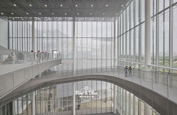 ▲▼「台中綠美圖」台灣首座結合美術館與市立圖書館的複合式文化場館。（圖／部落客NINI AND BLUE提供）