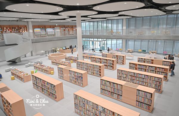 ▲▼「台中綠美圖」台灣首座結合美術館與市立圖書館的複合式文化場館。（圖／部落客NINI AND BLUE提供）