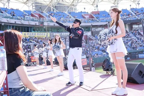 ▲▼ KT巫師啦啦隊「Lady Wiz」。（圖／亞洲職棒交流賽提供）