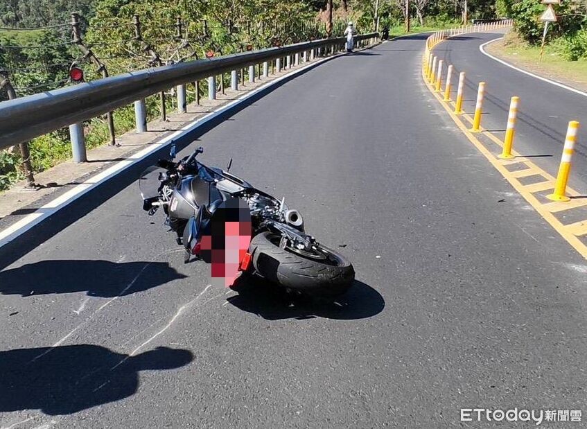 颱風前跑北宜失控衝對向　21歲重機男撞護欄摔5米深山坡