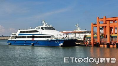 快訊／颱風鳳凰進逼！　金門小三通航線今暫停航行