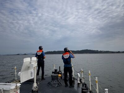 快訊／中國籍漁船在「韓中交界海域」傾覆　船上9人生死未卜