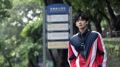 王鶴棣、朱一龍全被排除！　「LV代言男星爆雙面」網瘋猜白敬亭