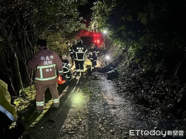 ▲陳男開車在妻子返家途中，不慎滑落山谷左腿遭車輛夾困。（圖／記者陸運陞翻攝）