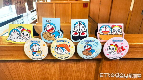 ▲結束吉伊卡哇聯名活動後，藏壽司宣布首度與日本人氣動漫「哆啦A夢」合作，推出13款壽司主題扭蛋，11月14日登場。（圖／藏壽司提供）