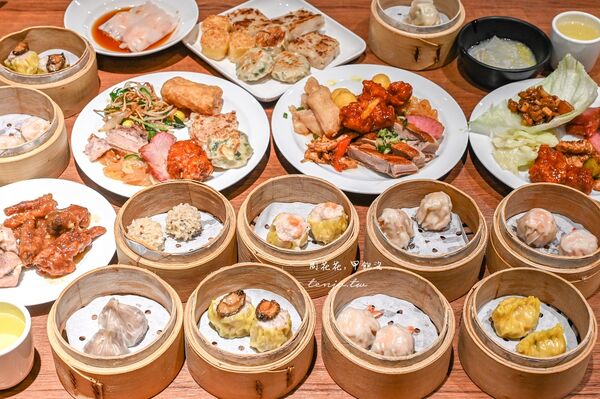 ▲▼台北港式吃到飽「村民食堂廚窗港點」！豐盛手工現做港點，CP值高近士林站。（圖／部落客周花花提供）