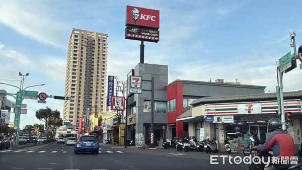 ▲▼  中西區,肯德基           。（圖／記者張雅雲攝）