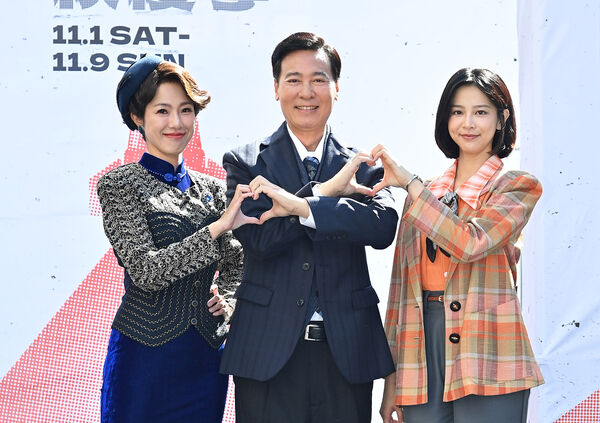 ▲《寶島西米樂 傳承》尹昭德、黃瑄、盧彥澤、何宜珊、蔡祥、王盈凱、陳文山、馬國賢等人參加大稻埕秋穫季走秀活動。（圖／台視提供）