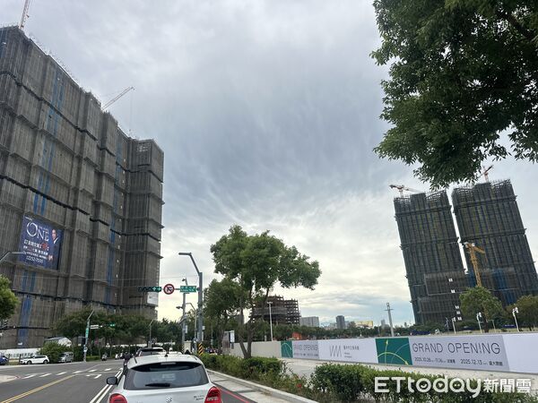 ▲▼ 水湳經貿園區,房市,國際會展中心            。（圖／記者陳筱惠攝）