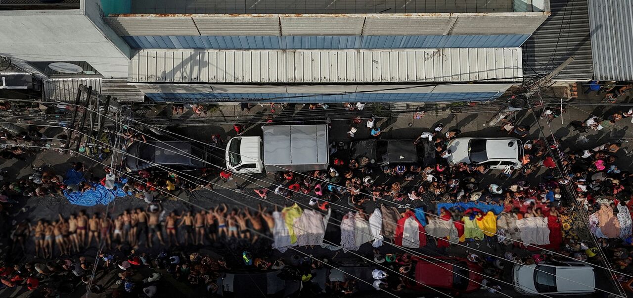 巴西上百死「整排屍體」空拍照曝光 直擊掃毒血腥一幕