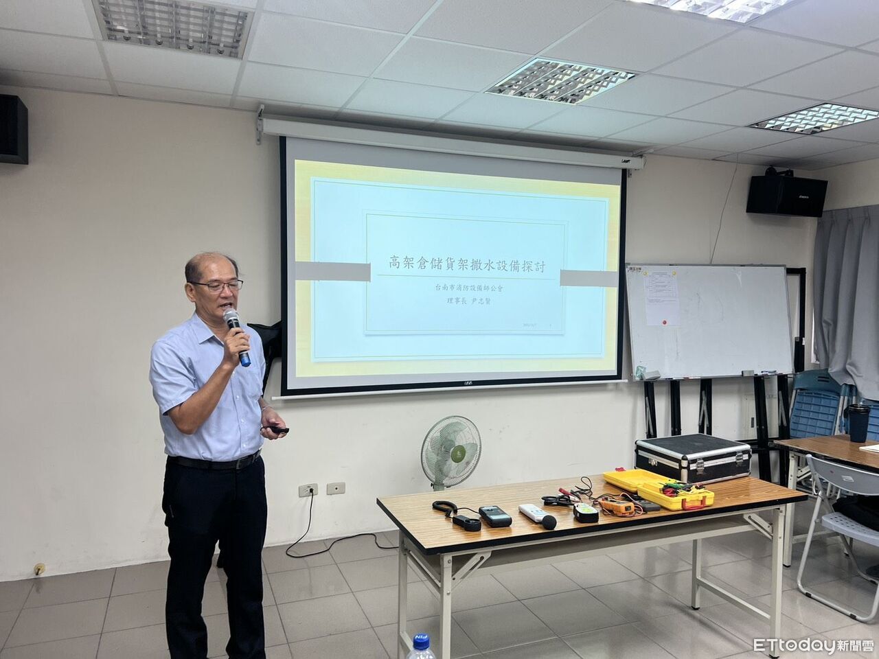 高架倉儲火災頻傳　南消五大隊導入貨架撒水安檢訓練強化實戰能量