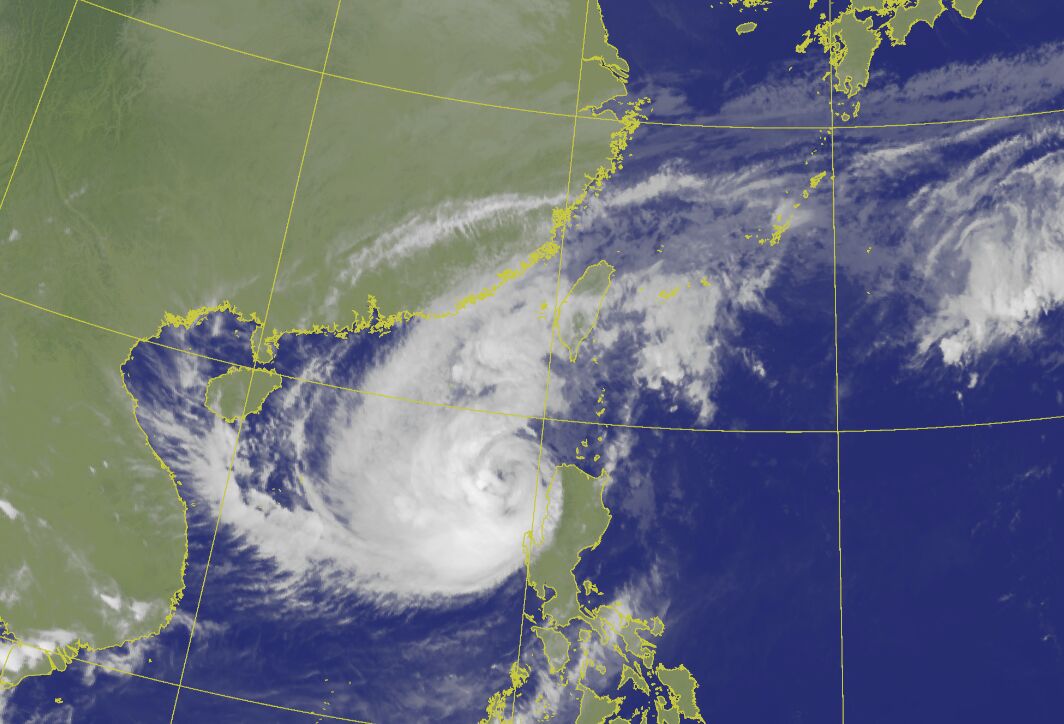 ▲▼鳳凰颱風。（圖／氣象署提供）