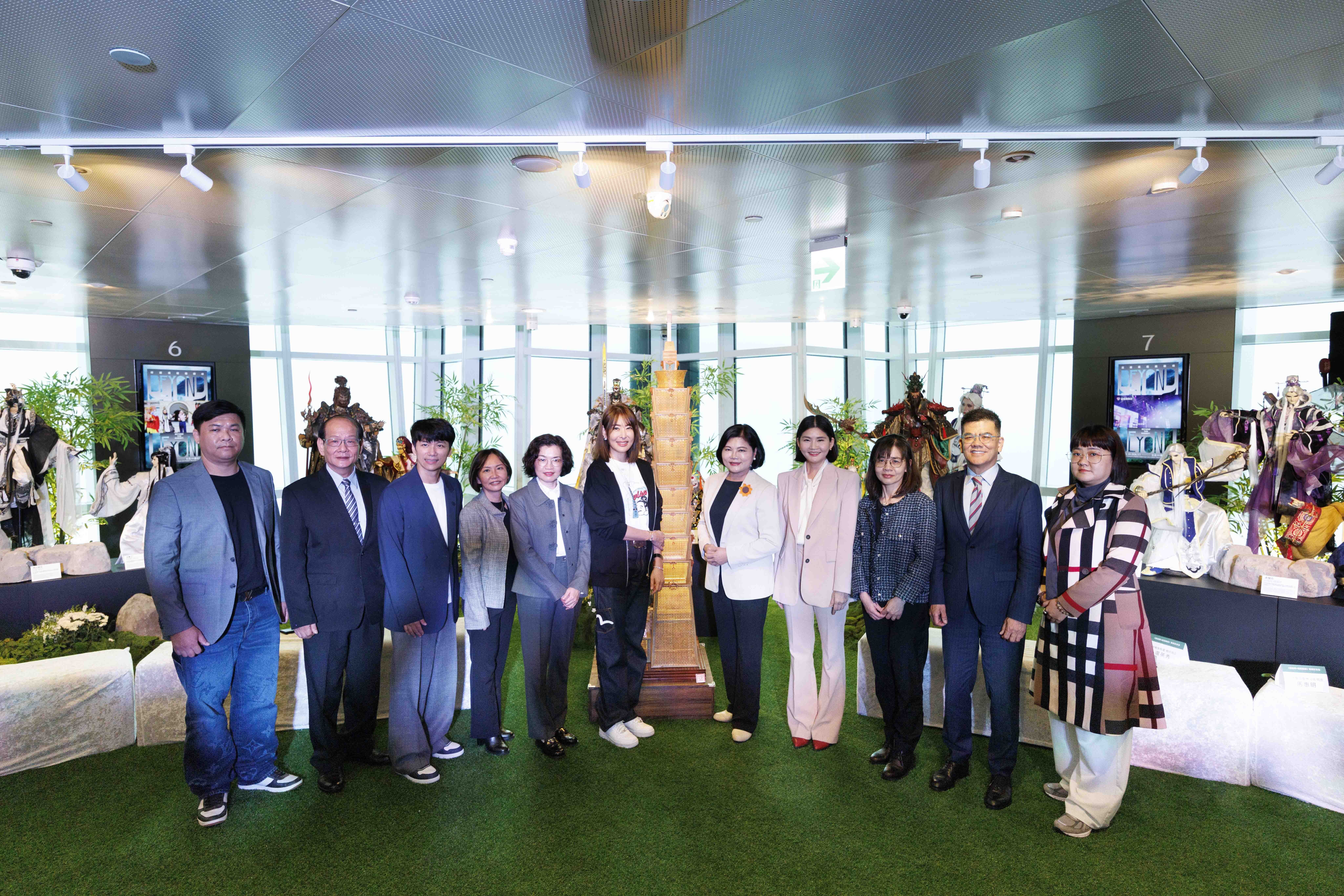 ▲▼雲林,台北101,布袋戲,霹靂,金光,新興閣,隆興閣,五洲園,木藝堂,展覽,超越偶・超越巔峰,雲林國際偶戲節,森林療癒季。（圖／雲林縣政府提供）