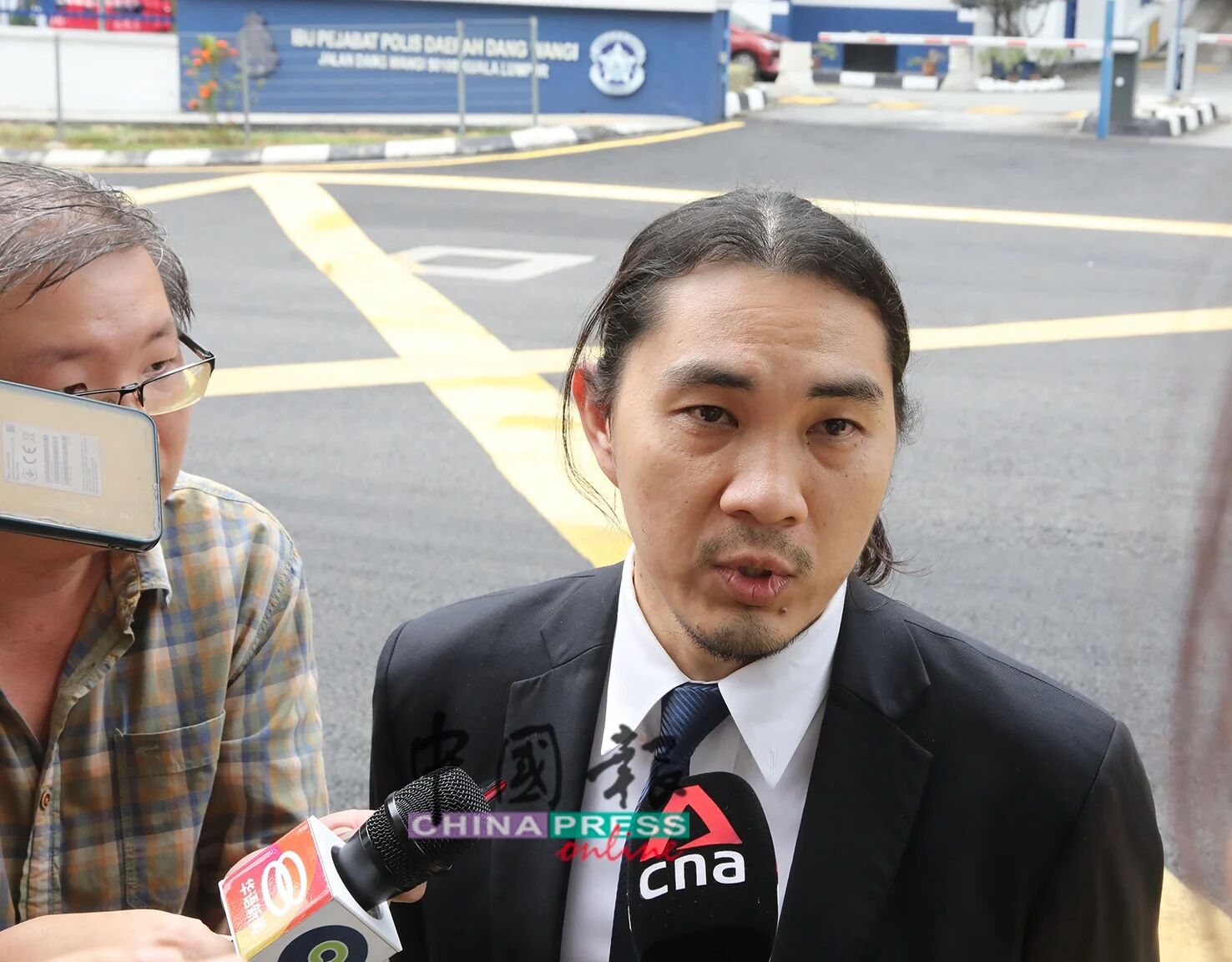 ▲▼黃明志的代理律師鄭清豐。（圖／翻攝中國報）