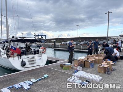 遊艇走私上千包加熱菸！石垣島返烏石漁港遭查獲　2人送辦