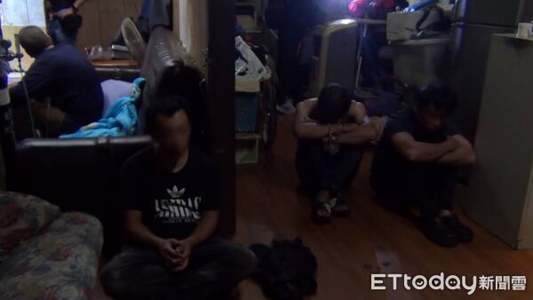 ▲▼專案小組現場攻堅，當場查獲第一級毒品海洛因、製毒工具並拘捕8人到案。（圖／海巡車東部分署提供，下同）