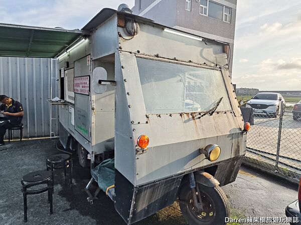 ▲▼宜蘭壯圍隱藏版美食「吳記米腸包香腸」！炭烤臘肉拼盤香氣爆棚，宜蘭宵夜必吃。（圖／部落客darren提供）