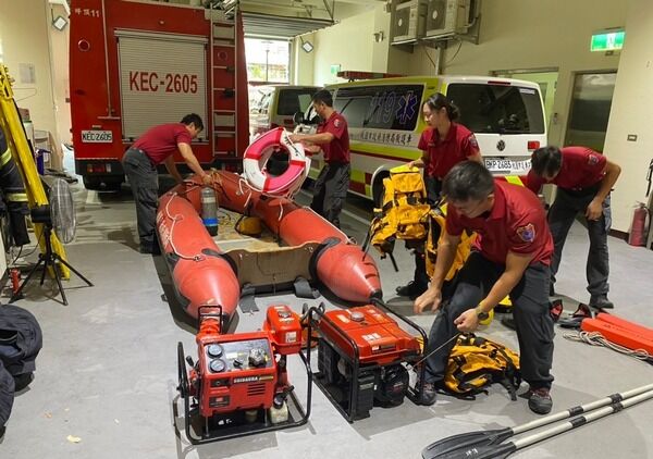 ▲「鳳凰」來襲，桃園消防局籲做好防颱措施