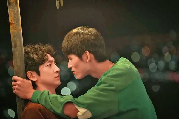 遊美出軌另一對2／遭疑和人妻簡廷芮越界　王品澔《拜六禮拜》上演BL劇情