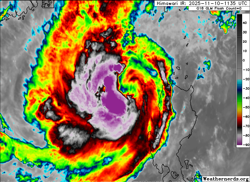 鳳凰強度略減仍兇猛!估高屏登陸「暴雨炸宜花」 最快今晨發陸警