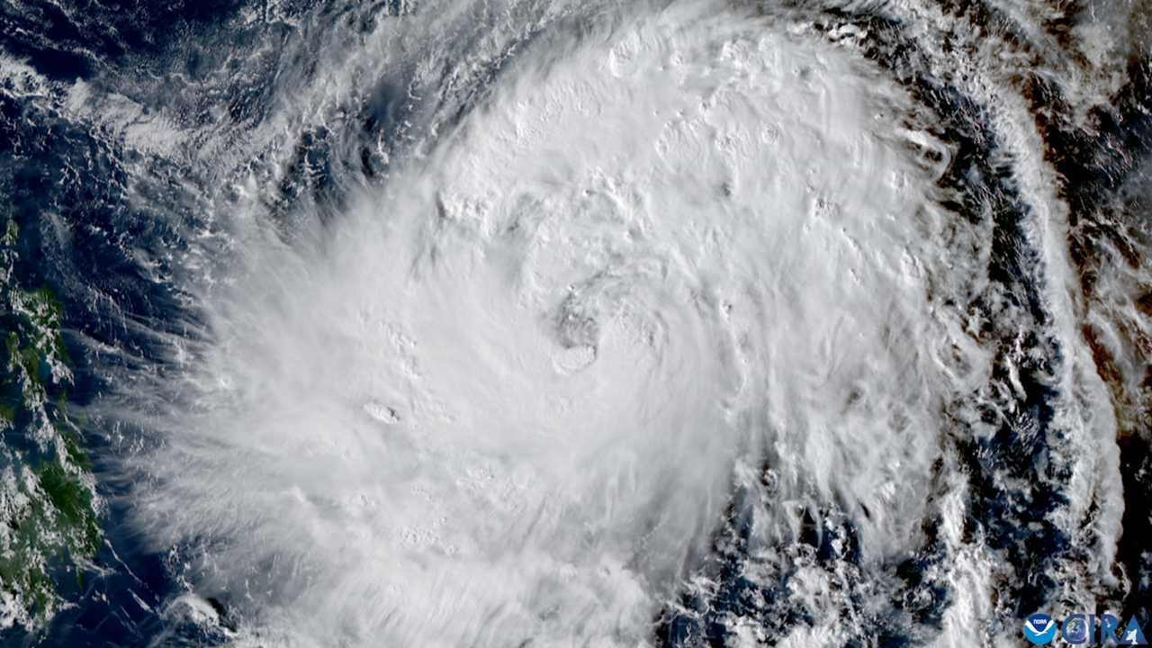 不斷更新/鳳凰登陸倒數!北部桃園獨放颱風假 全台6縣市停班課