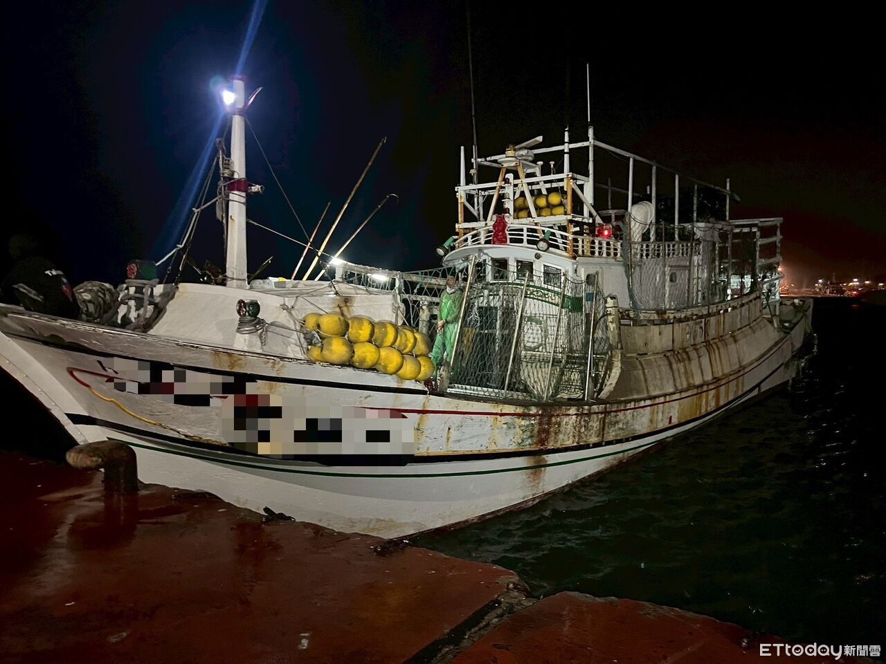 無視禁制令!颱風天「執意出港」回收漁具 台南將軍籍漁船遭開罰