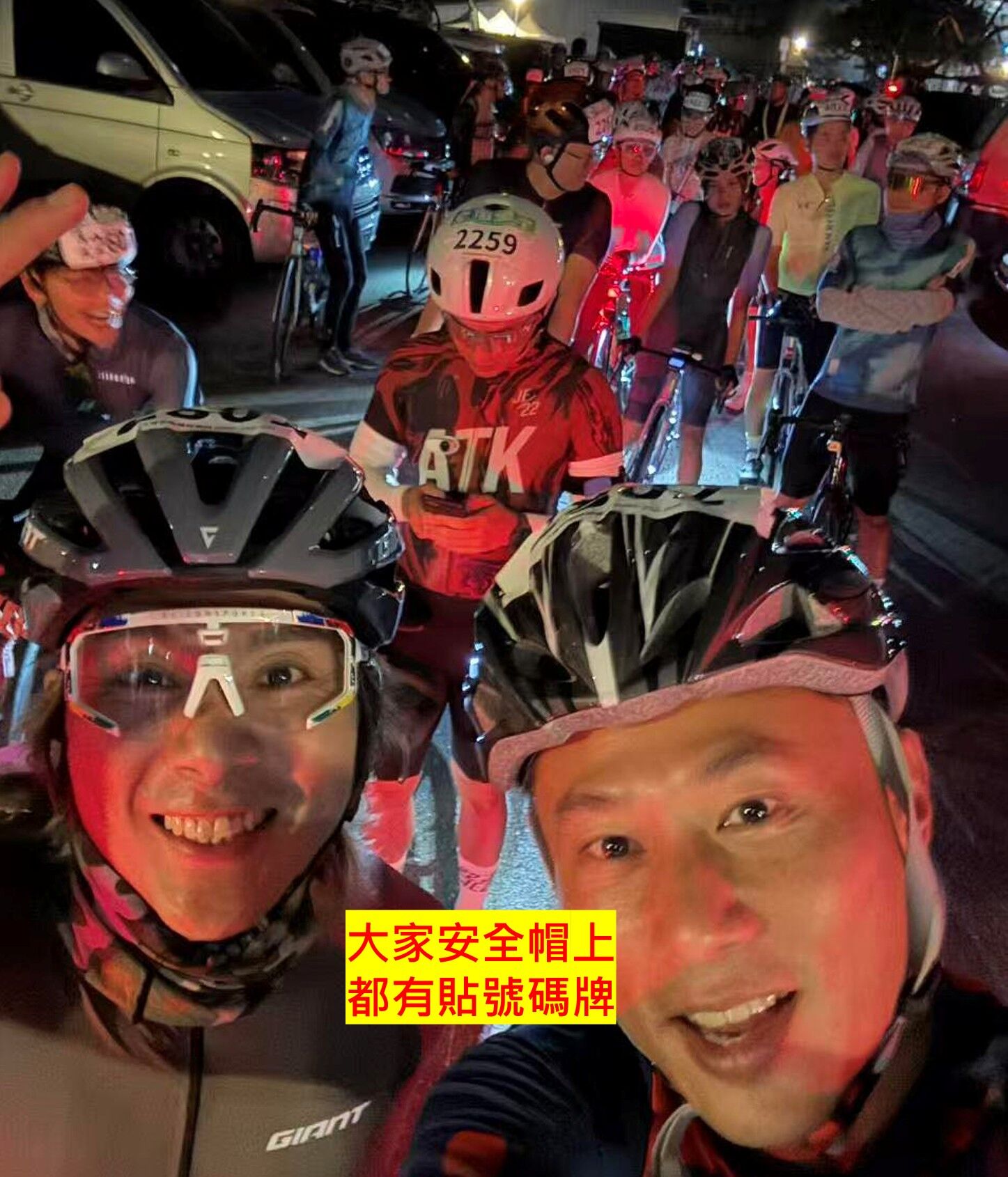 ▲▼四叉貓揭黃國昌照片疑點。（圖／翻攝自Facebook／黃國昌）