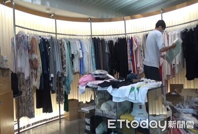 3女北市東區開兩店面賣「名牌包」　都是仿冒品！侵權市值3千萬