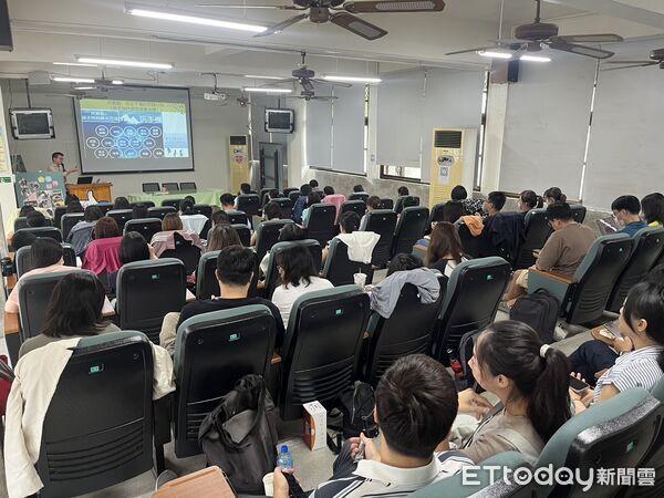 ▲台南教育局輔諮中心推動網路成癮防治，協助學生建立健康使用習慣。（記者林東良翻攝，下同）