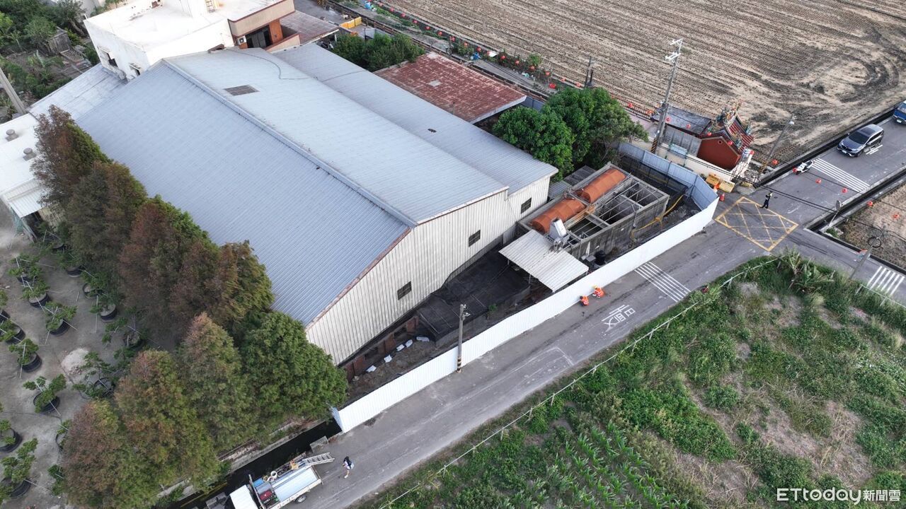 鳳凰來襲!中市府衝梧棲豬瘟案場築82公尺「銅牆鐵壁」防堵