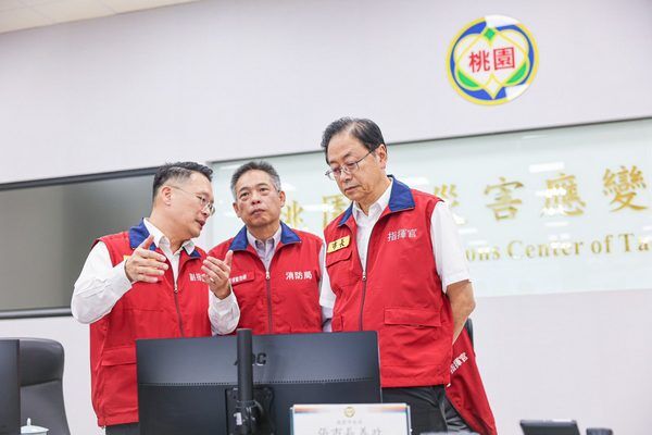 張善政宣布桃園放颱風假引熱議 幕僚曝「理工男的正常發揮」