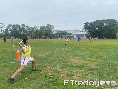 飛越課本!台南140隊拚手擲機競賽 學生拋出科學力與創造力