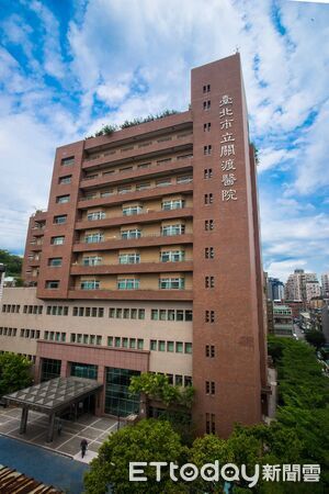 ▲▼      關渡醫院       。（圖／翻攝關渡醫院臉書）